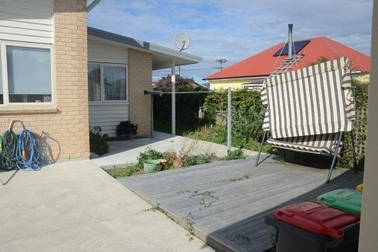Photo of property in 21 Lenton Street, Aranui, Christchurch, 8061
