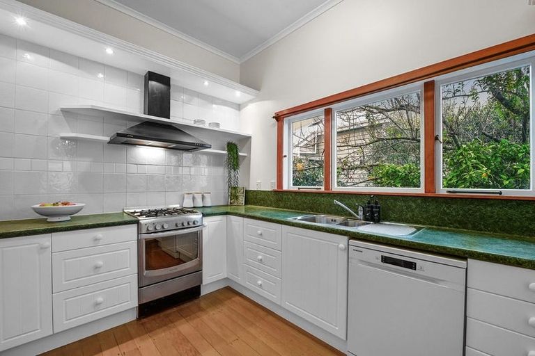 Photo of property in 59 Clarence Street, Devonport, Auckland, 0624