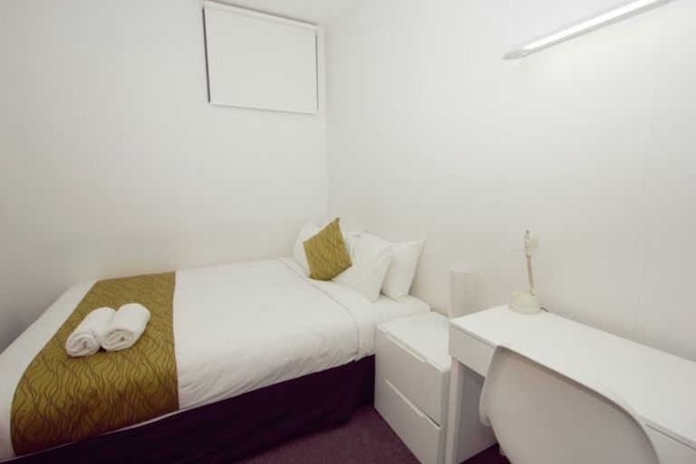 Photo of property in Twin Towers, 1106/17 Putney Way, Manukau, Auckland, 2104