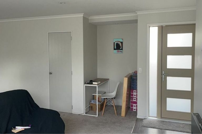 Photo of property in 21 Latimer Way, Petone, Lower Hutt, 5012