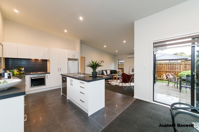 Photo of property in 28a Ward Street, Palmerston North, 4410