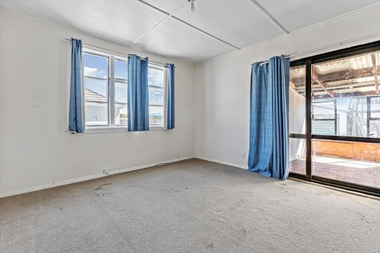 Photo of property in 42 Princes Street, Waikari, 7420