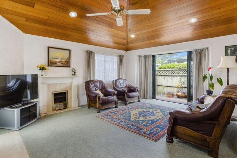 Photo of property in 3/53 Anzac Road, Browns Bay, Auckland, 0630