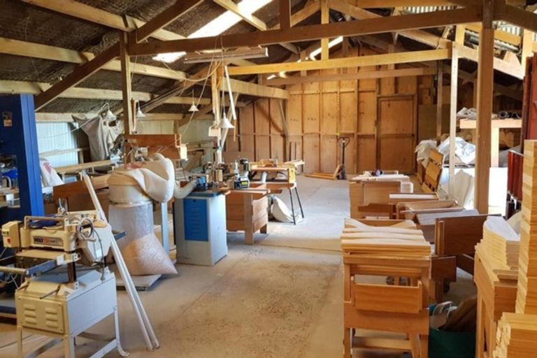 Photo of property in 8946 State Highway 2, Waihi, 3682