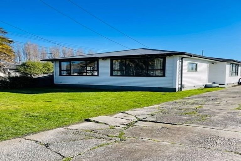 Photo of property in 35 Saint Johns Street, Woolston, Christchurch, 8062