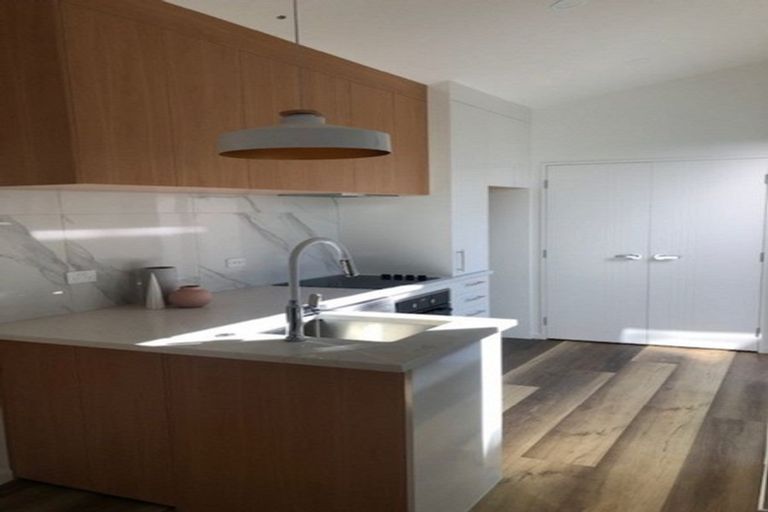 Photo of property in 3b Matakohe Road, Westgate, Auckland, 0814