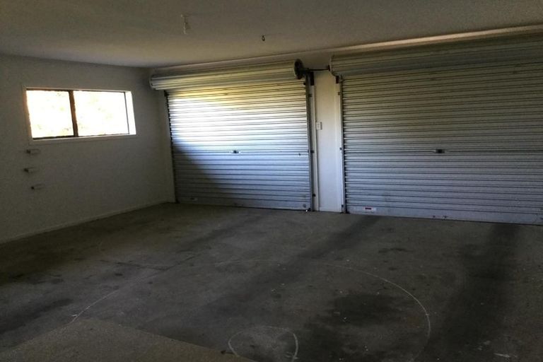 Photo of property in 52 Airport Drive, New Plymouth Airport, New Plymouth, 4373