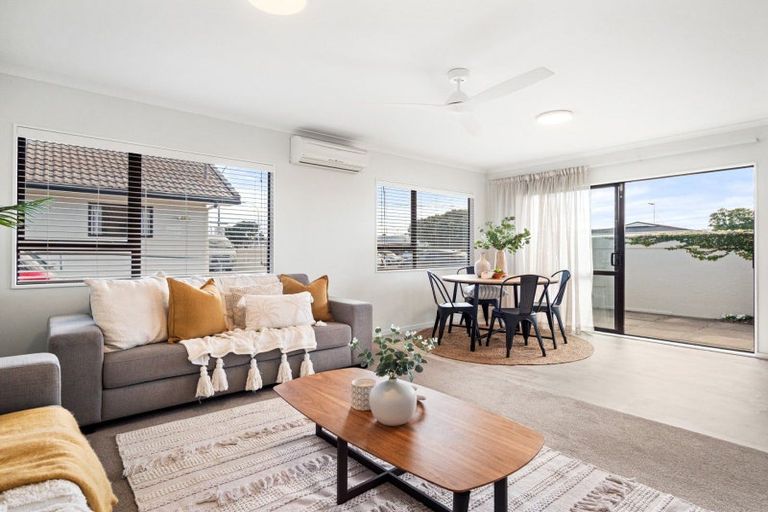 Photo of property in 8a Heath Street, Mount Maunganui, 3116