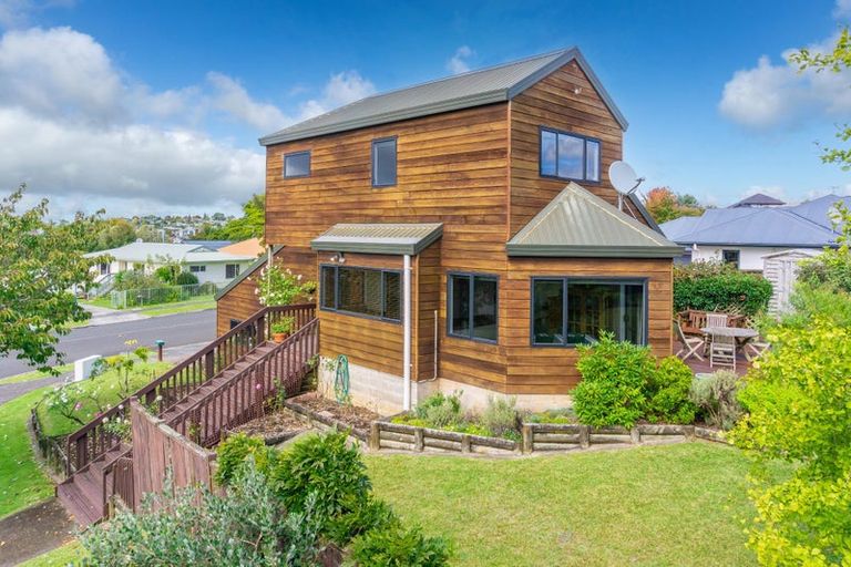 Photo of property in 26 Bartholomew Drive, Nawton, Hamilton, 3200