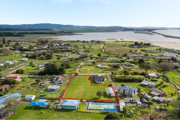Photo of property in 6d Church Road, Maketu, Te Puke, 3189