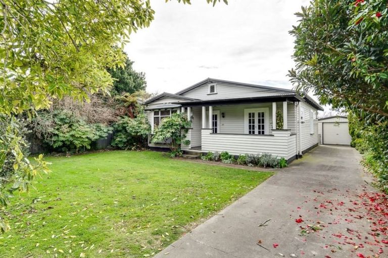 Photo of property in 108 Mayfair Avenue, Mayfair, Hastings, 4122