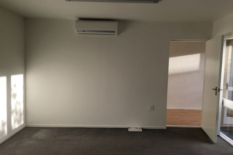 Photo of property in 12 Cammish Lane, Orewa, 0931