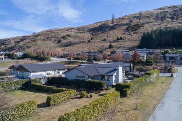 Photo of property in 2 Bridgewell Lane, Lower Shotover, Queenstown, 9371