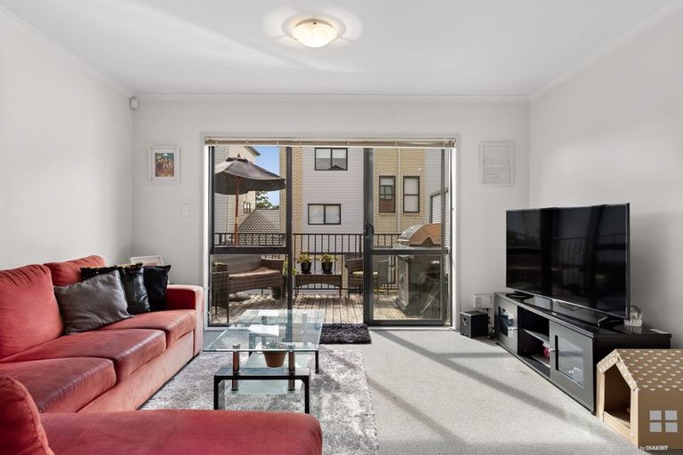 Photo of property in St Claire Village, 191/172 Mcleod Road, Te Atatu South, Auckland, 0610