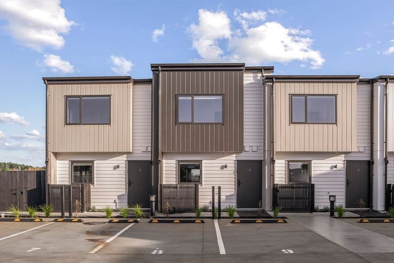 Photo of property in 15/48 Moire Road, Massey, Auckland, 0614