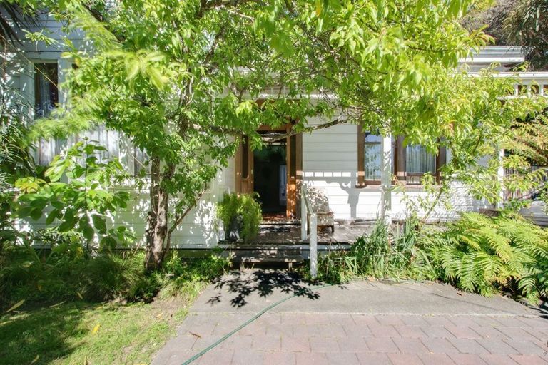 Photo of property in 125 Riverbend Road, Onekawa, Napier, 4110