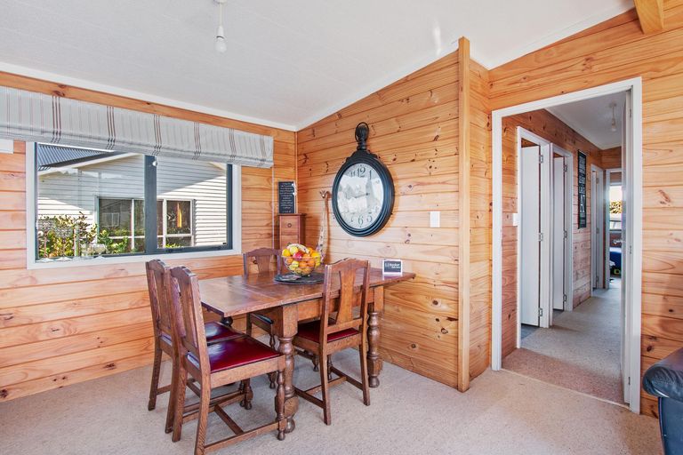 Photo of property in 27 Ocean Breeze Drive, Waihi Beach, 3611