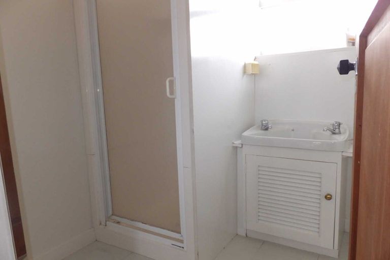 Photo of property in 30 Tika Street, Riccarton, Christchurch, 8041