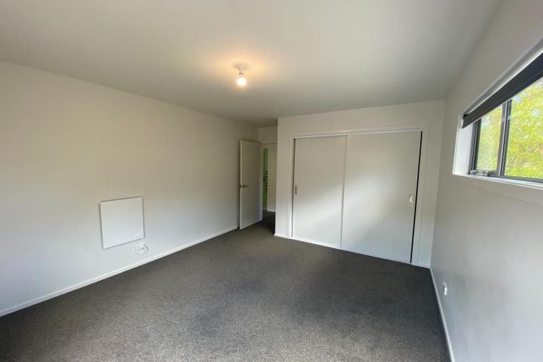 Photo of property in 10 Glenside Road, Glenside, Wellington, 6037