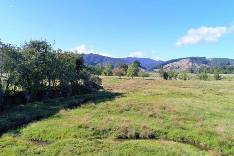 Photo of property in 414 Muhunoa Road East, Muhunoa East, Levin, 5570