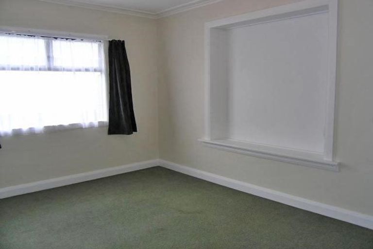 Photo of property in 30 Argentine Avenue, Miramar, Wellington, 6022