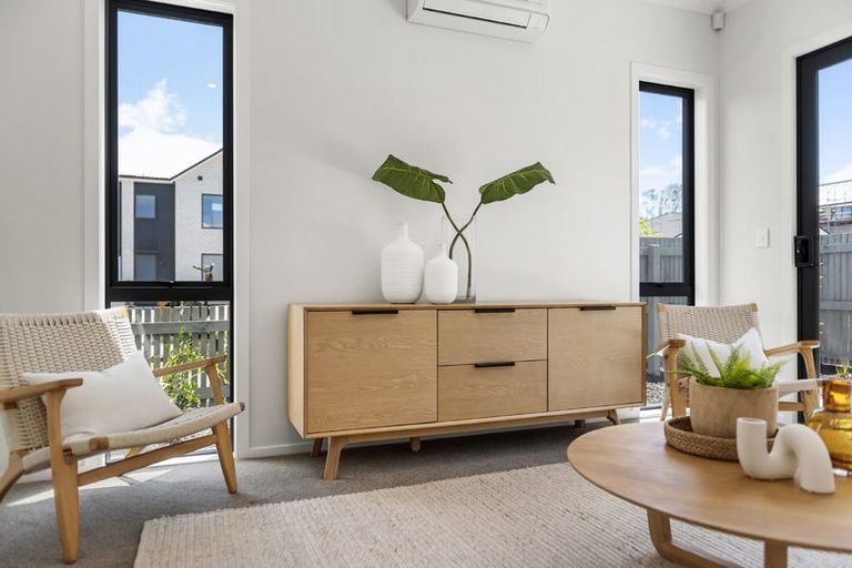 Photo of property in 4/17 Samuel Marsden Place, Whenuapai, Auckland, 0618