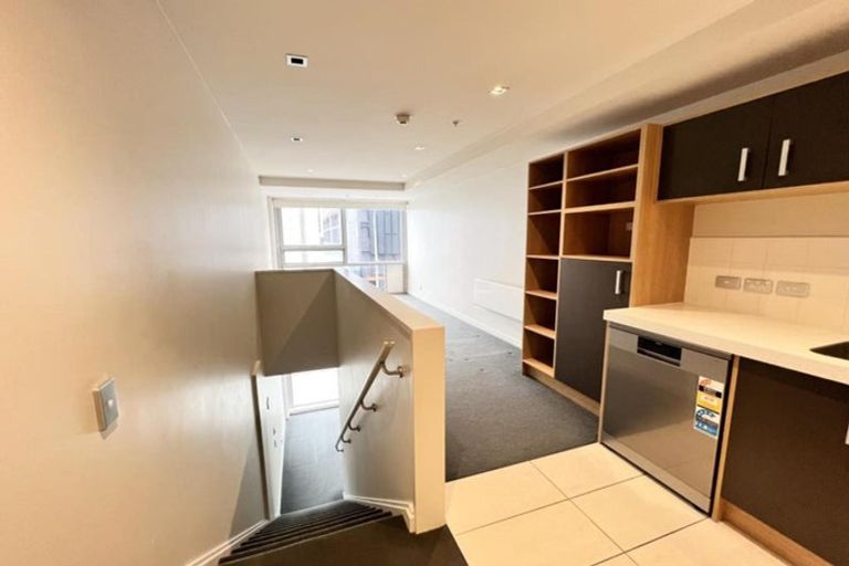 Photo of property in Monument Apartments, 2b/245 Wakefield Street, Te Aro, Wellington, 6011