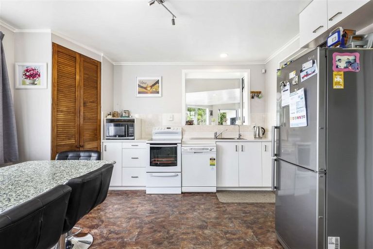 Photo of property in 58 Garden Heights Avenue, Glenview, Hamilton, 3206