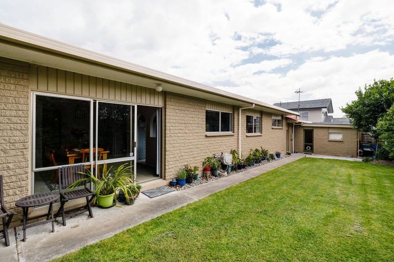 Photo of property in 10 Madill Road, St Andrews, Hamilton, 3200
