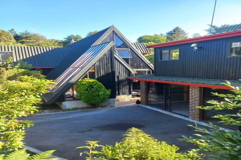 Photo of property in 8 Leith Crescent, Greymouth, 7805