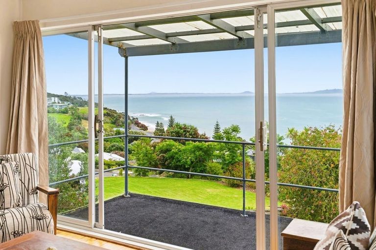 Photo of property in 45 Seaview Road, Cable Bay, 0420