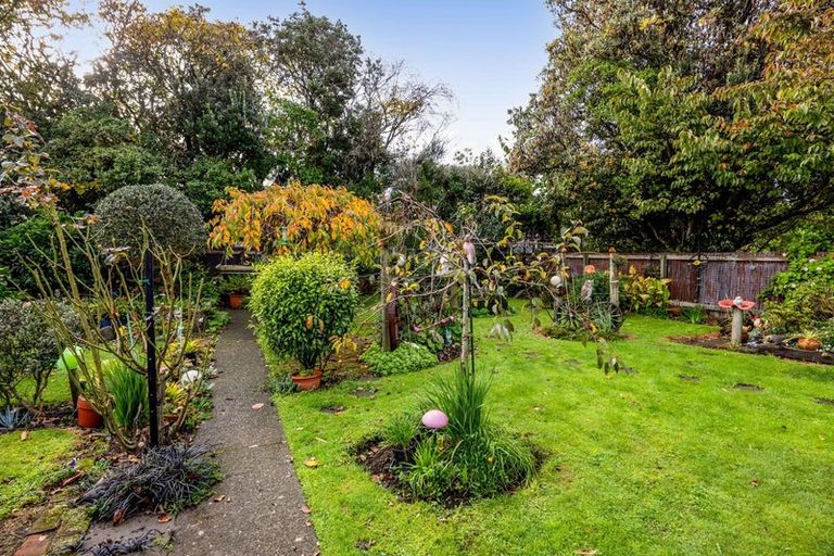 Photo of property in 50 Reid Avenue, Hawera, 4610