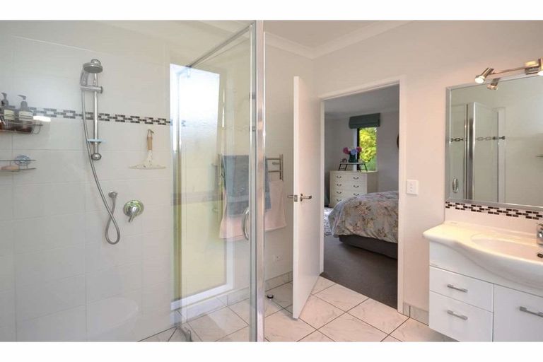 Photo of property in 53a Shepherd Road, Kerikeri, 0230