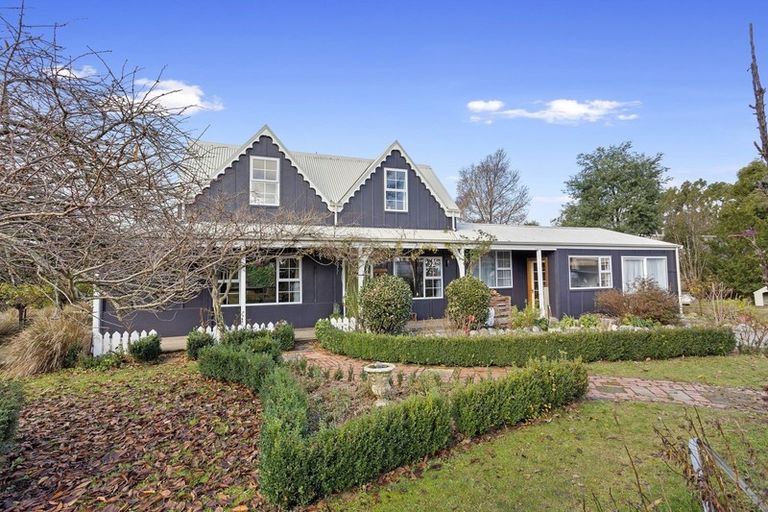 Photo of property in 5 Burnt Hill Road, Oxford, 7430