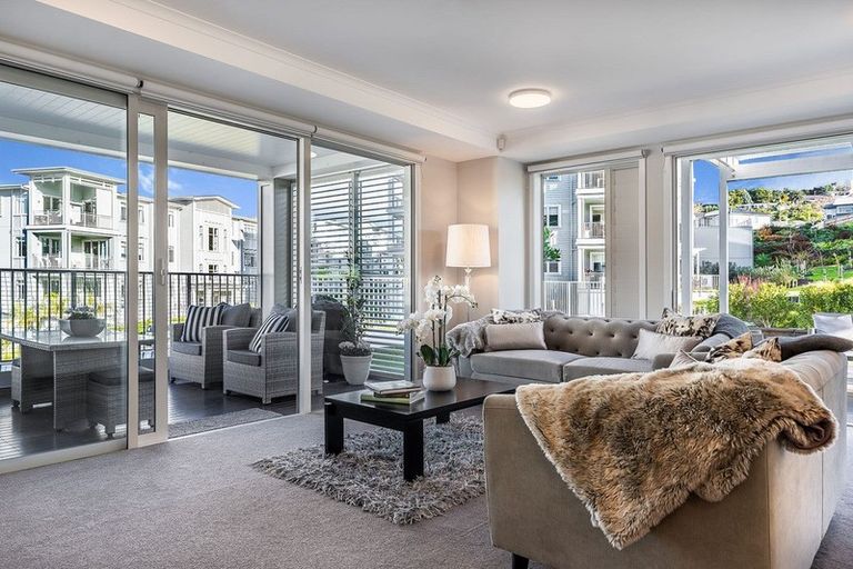 Photo of property in 140 Eaves Bush Parade, Orewa, 0931