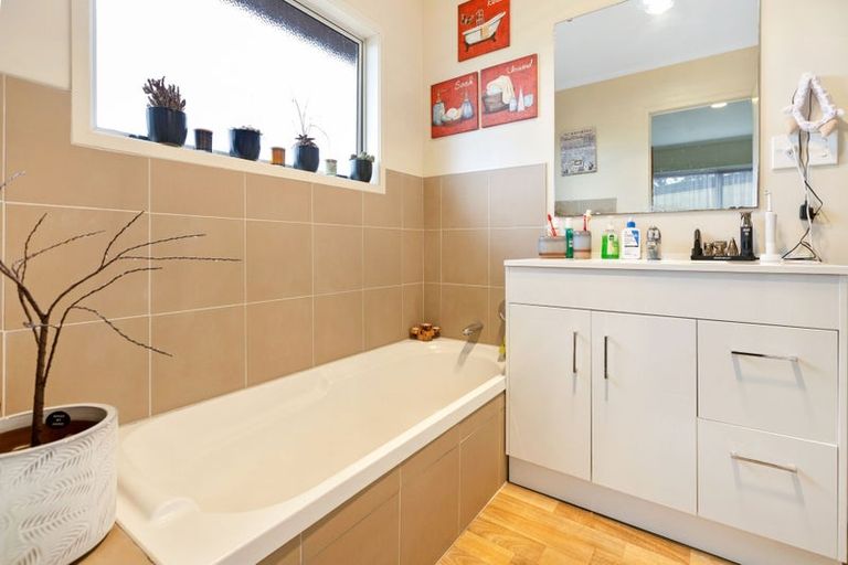 Photo of property in 164a Clayton Road, Mangakakahi, Rotorua, 3015