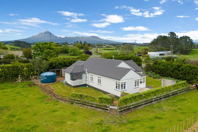 Photo of property in 387 Smart Road, Hillsborough, New Plymouth, 4372