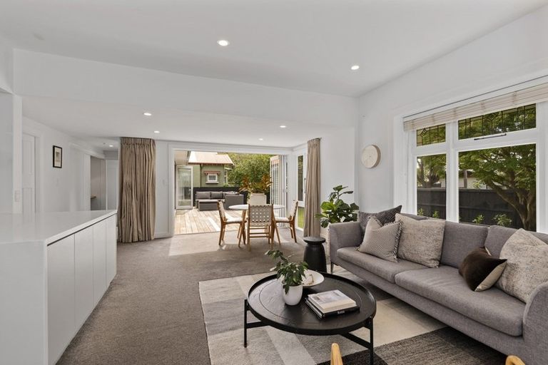 Photo of property in 49 Paparoa Street, Papanui, Christchurch, 8053