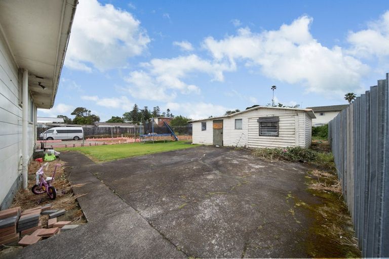 Photo of property in 12 Kivell Close, Mangere East, Auckland, 2024