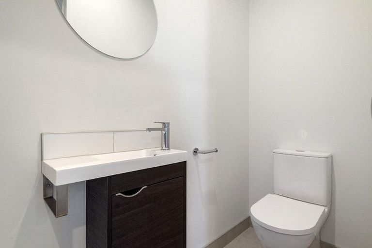 Photo of property in 5 Verde Lane, Rosehill, Papakura, 2113