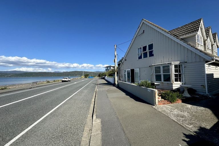 Photo of property in 35a Marine Parade, Seatoun, Wellington, 6022