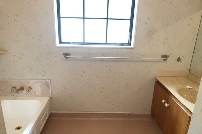 Photo of property in 1/409 Knight Street, Hastings, 4122