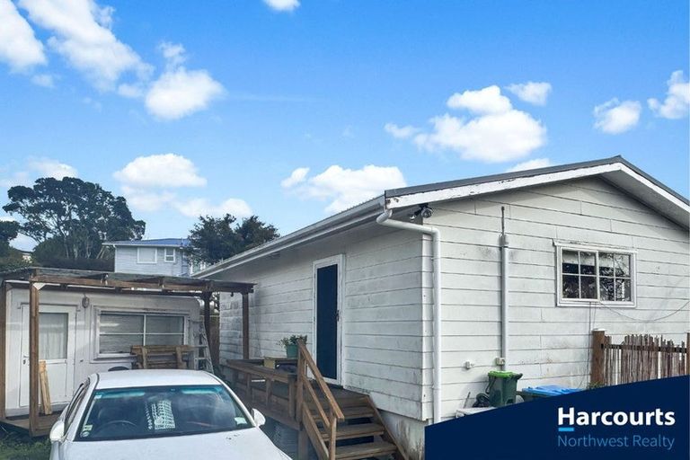 Photo of property in 46a Valonia Street, New Windsor, Auckland, 0600