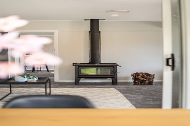 Photo of property in 61 Thackeray Street, Trentham, Upper Hutt, 5018