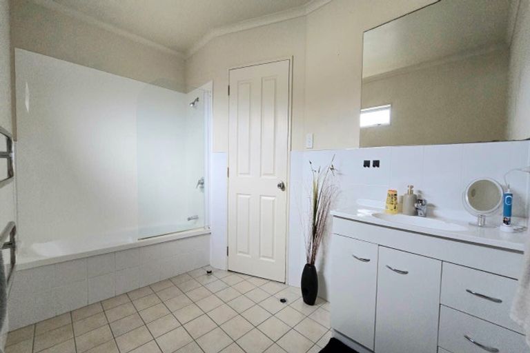 Photo of property in 2 Rose Lane, Huntington, Hamilton, 3210