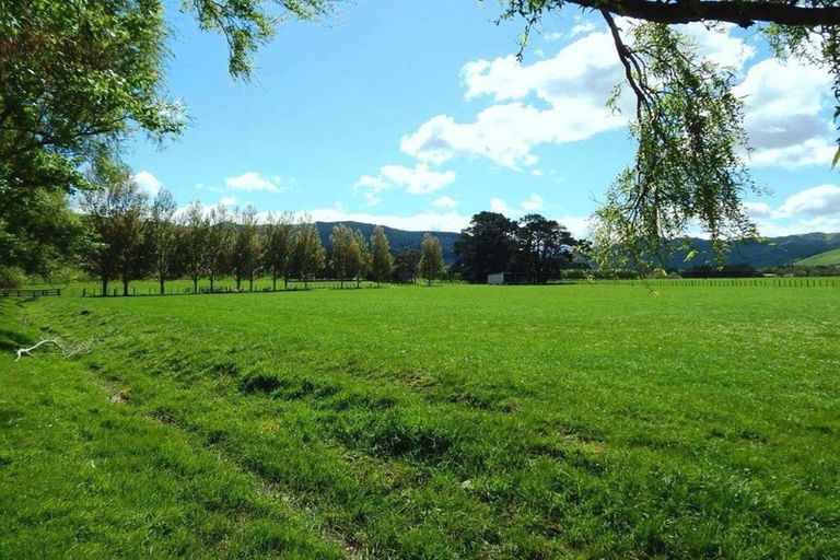 Photo of property in 421 Haringa Road, Carrington, Carterton, 5791