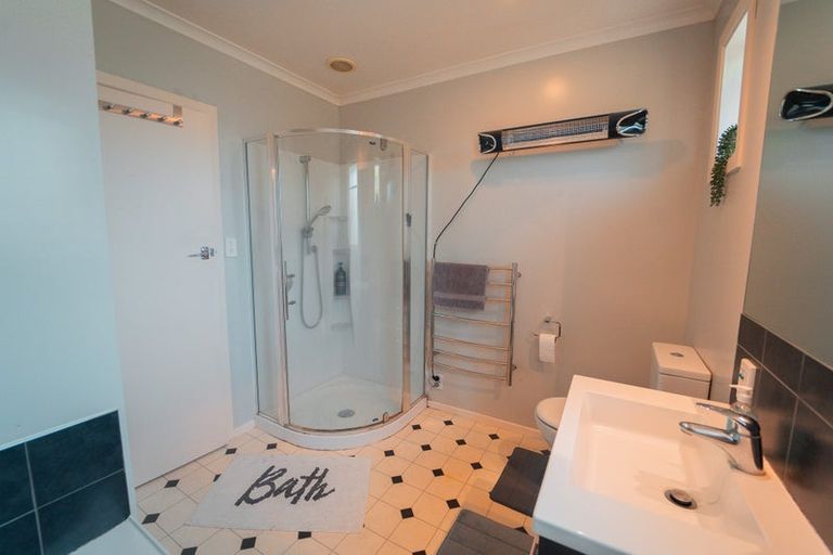 Photo of property in 11 Ireland Place, Pirimai, Napier, 4112