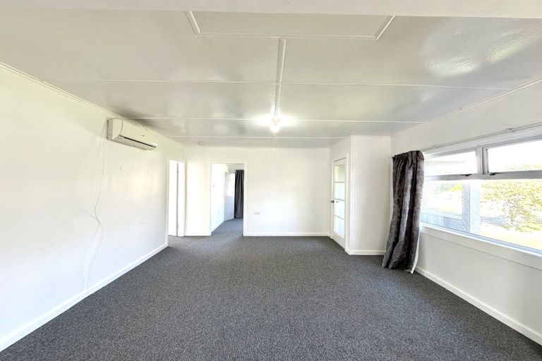 Photo of property in 90 Centennial Avenue, Waitara, 4320