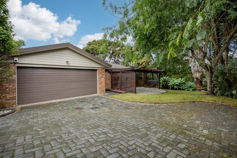 Photo of property in 27 Mckinley Road, Sunnyvale, Auckland, 0612