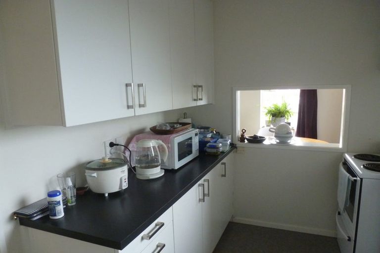 Photo of property in 1/23 Maple Grove, Maungaraki, Lower Hutt, 5010